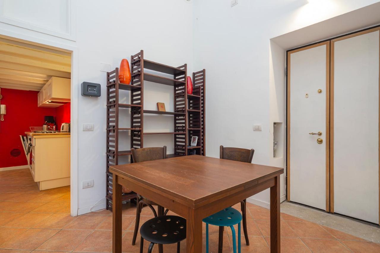 Flat In Isola De Castillia 22 Μιλάνο Εξωτερικό φωτογραφία